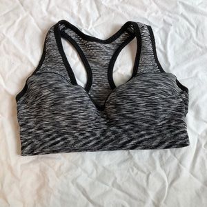 VS Sports Bra